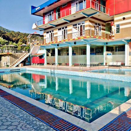Hotel Waterland Aiju Esterno foto