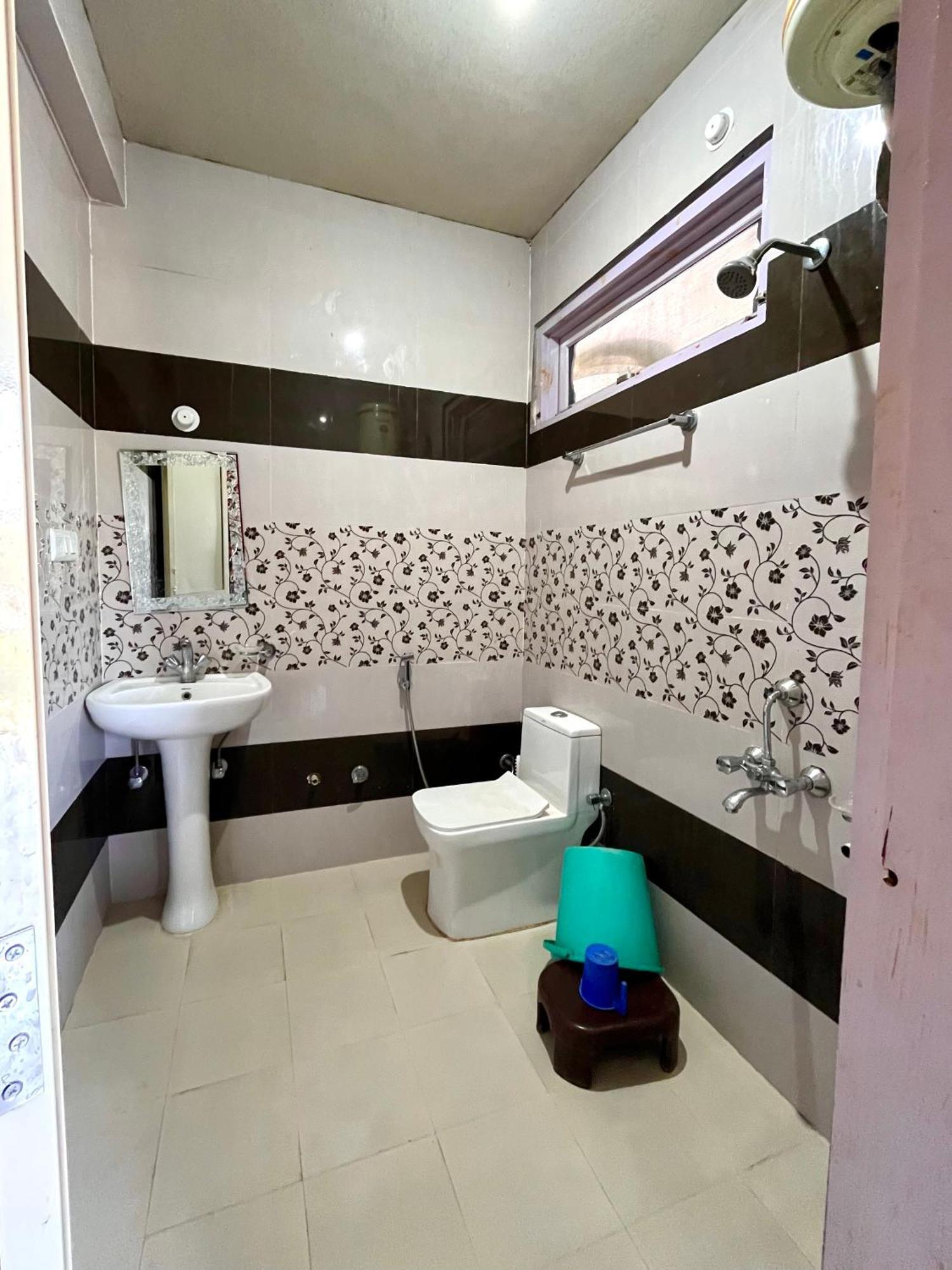 Hotel Waterland Aiju Esterno foto